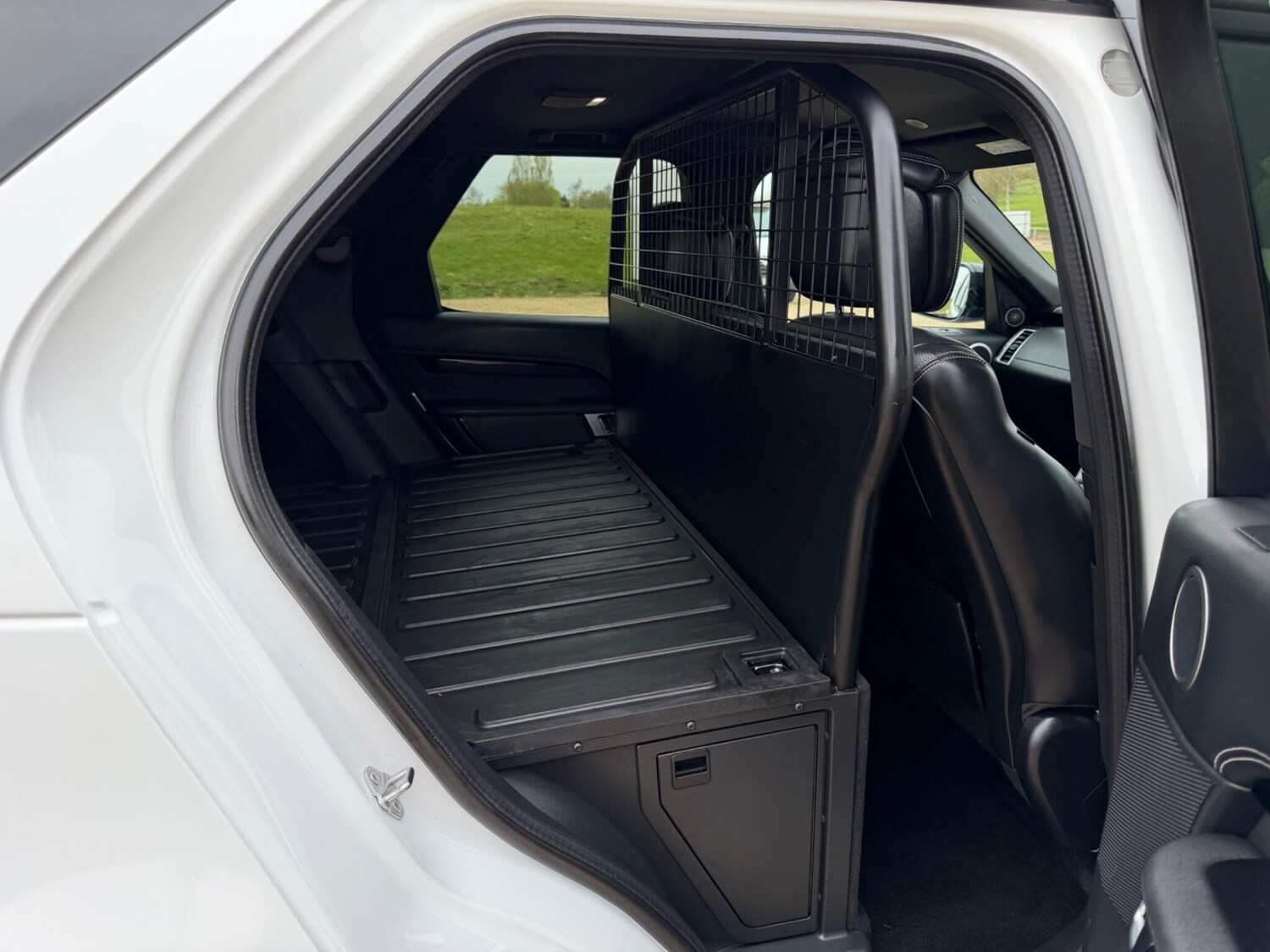 Used Land Rover Discovery 2023 for sale - 78185222: Photo 25