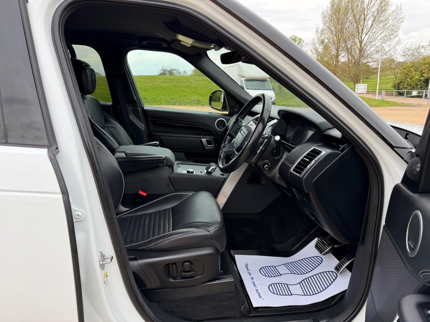 Used Land Rover Discovery 2023 for sale - 78185222: Photo 9