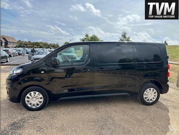 Used Vauxhall Vivaro 2022 for sale - 76996675: Photo