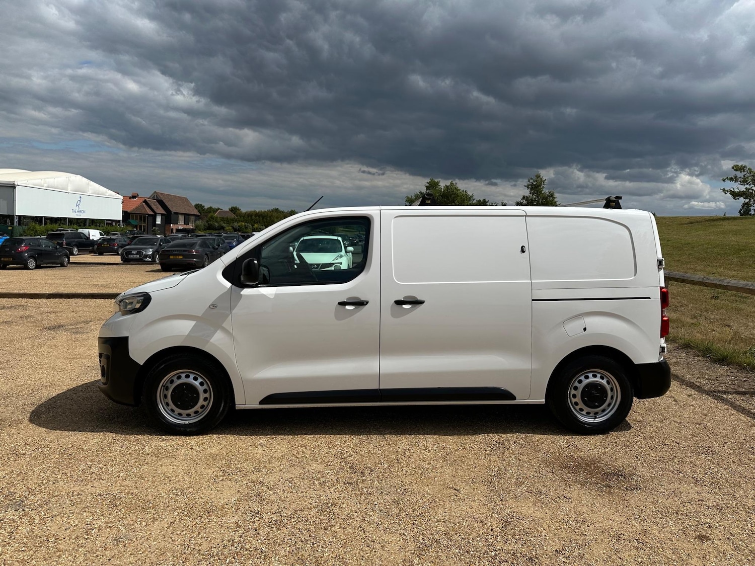 Used Peugeot Expert 2022 for sale - 76988469: Photo 4