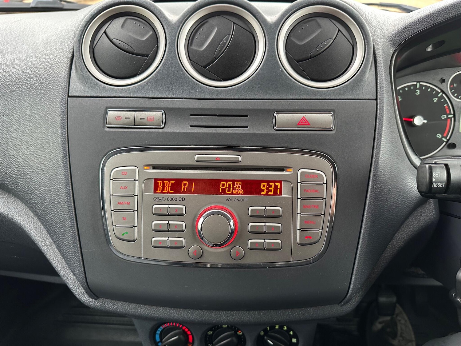 Used Ford Transit Connect 2013 for sale - 76424973: Photo 19