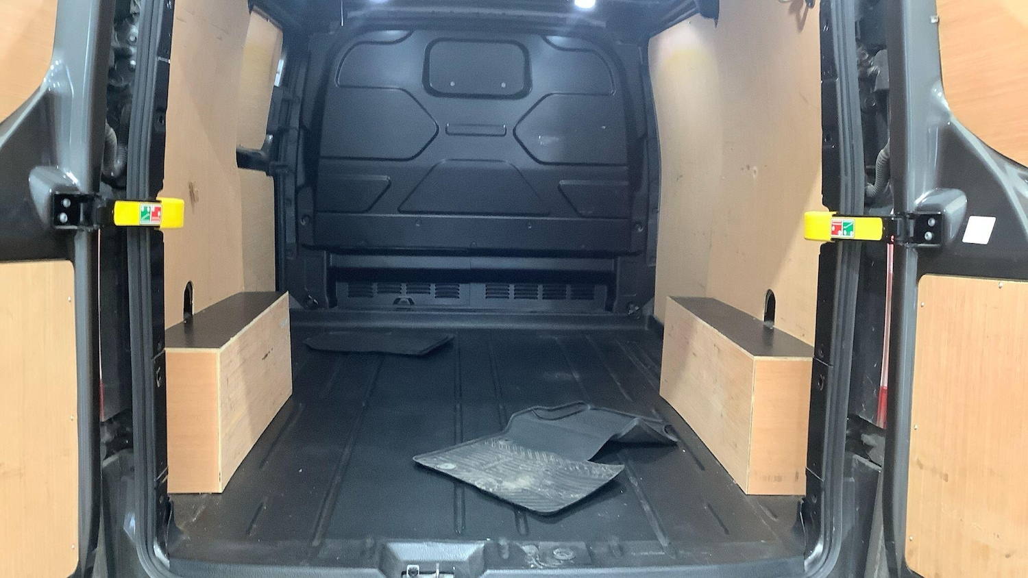 Used Ford Transit Custom 2022 for sale - 78062852: Photo 3