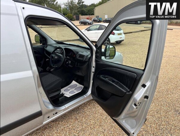 Used Vauxhall Combo 2018 for sale - 75071305: Photo 16