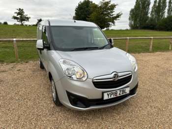Used Vauxhall Combo 2018 for sale - 75071305: Photo