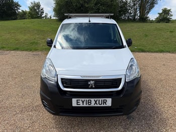 Used Peugeot Partner 2018 for sale - 79663988: Photo