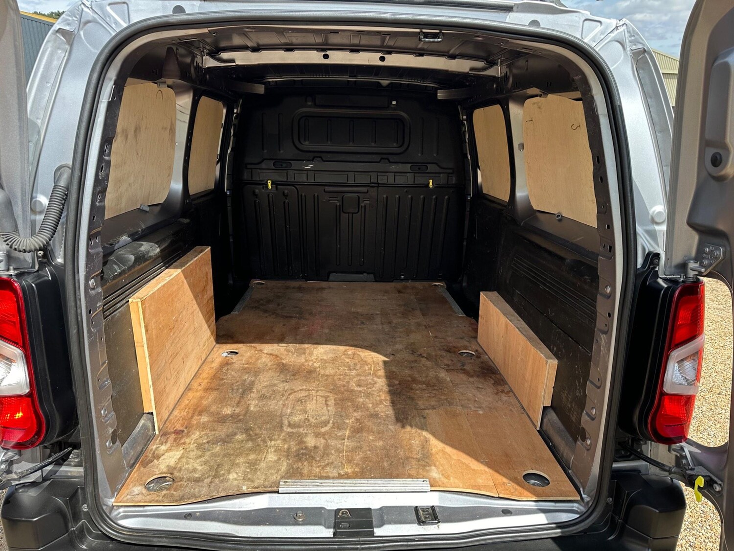 Vehicle 14