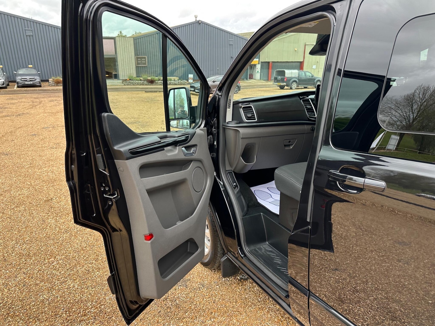 Used Ford Transit Custom 2023 for sale - 76995152: Photo 21