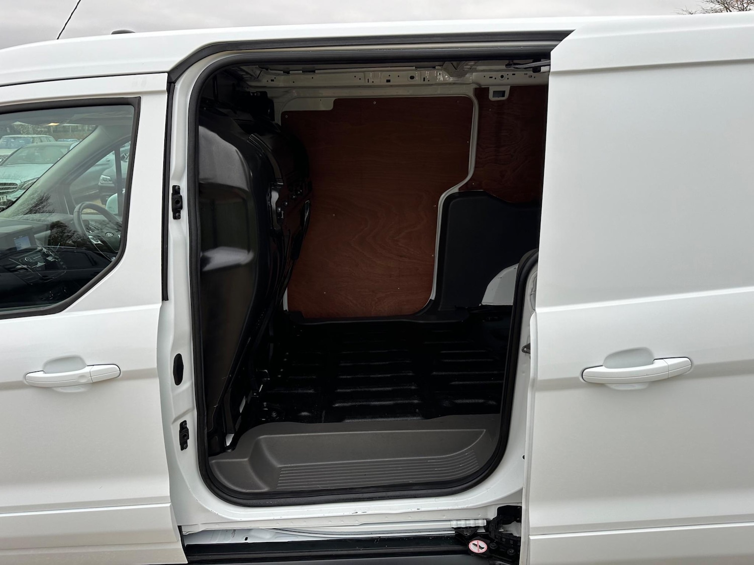 Used Ford Transit Connect 2019 for sale - 76485695: Photo 15