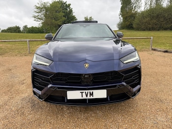 Used Lamborghini Urus 2018 for sale - 79396601: Photo