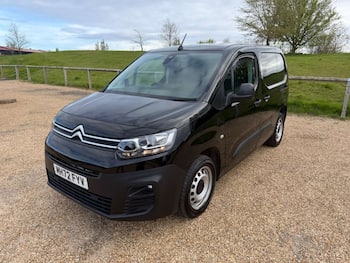 Used Citroen Berlingo 2023 for sale - 79651159: Photo