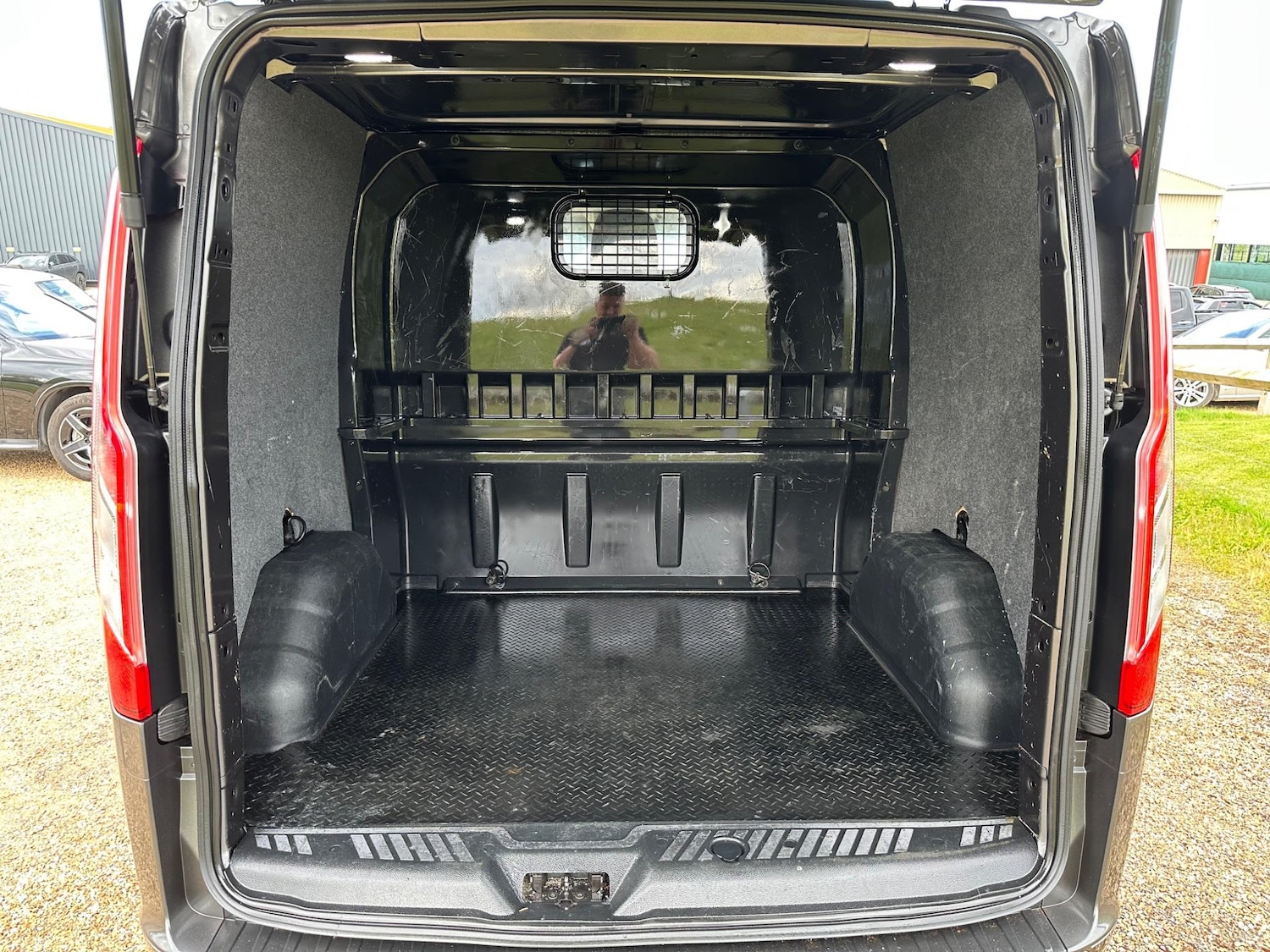 Used Ford Transit Custom 2021 for sale - 77242627: Photo 17