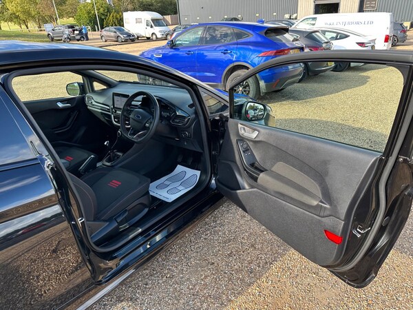 Used Ford Fiesta Van 2022 for sale - 76024707: Photo 17