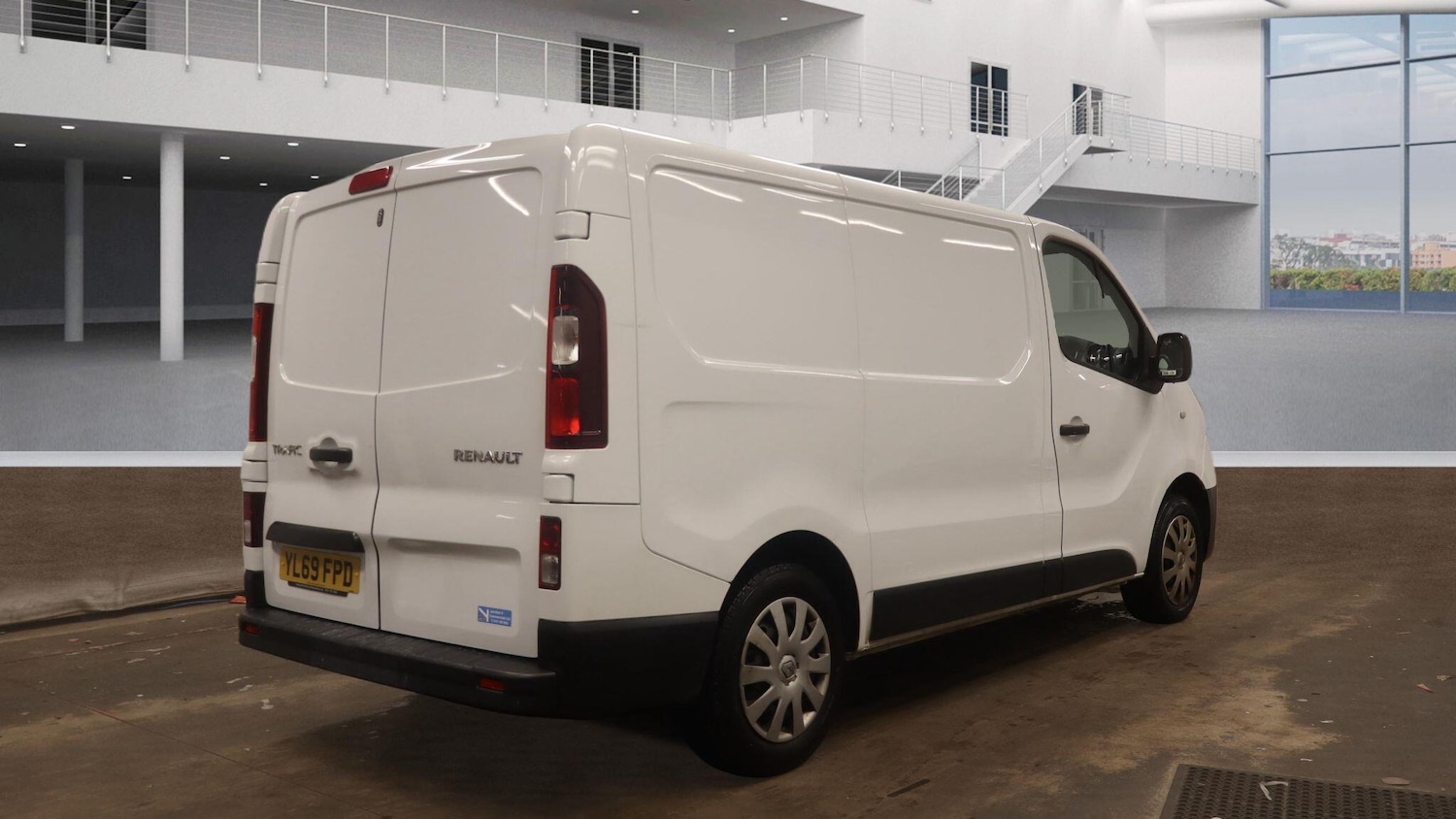 Used Renault Trafic 2019 for sale - 77565061: Photo 2