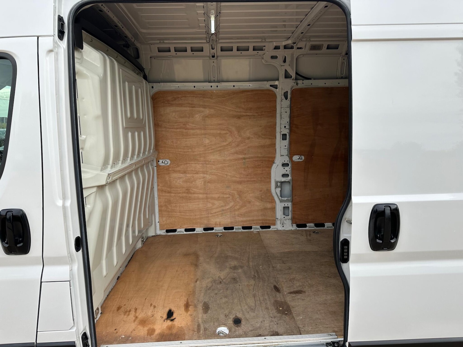 Used Peugeot Boxer 2022 for sale - 76990123: Photo 17