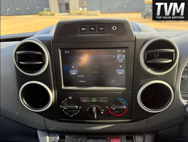 Used Peugeot Partner 2017 for sale - 76159118: Photo 13