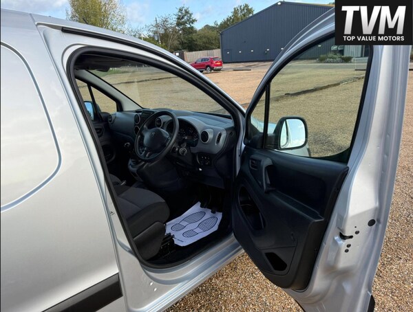 Used Peugeot Partner 2017 for sale - 76159118: Photo 19