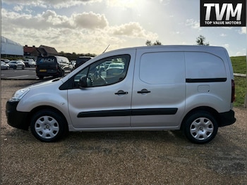 Used Peugeot Partner 2017 for sale - 76159118: Photo 4
