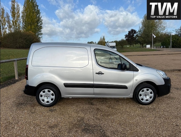 Used Peugeot Partner 2017 for sale - 76159118: Photo 7