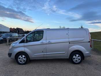 Used Ford Transit Custom 2017 for sale - 74070195: Photo