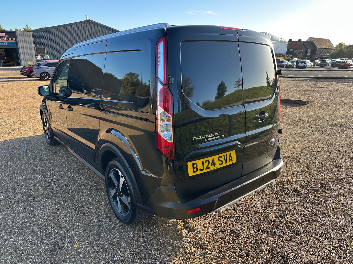 Used Ford Transit Connect 2024 for sale - 76360884: Photo 5