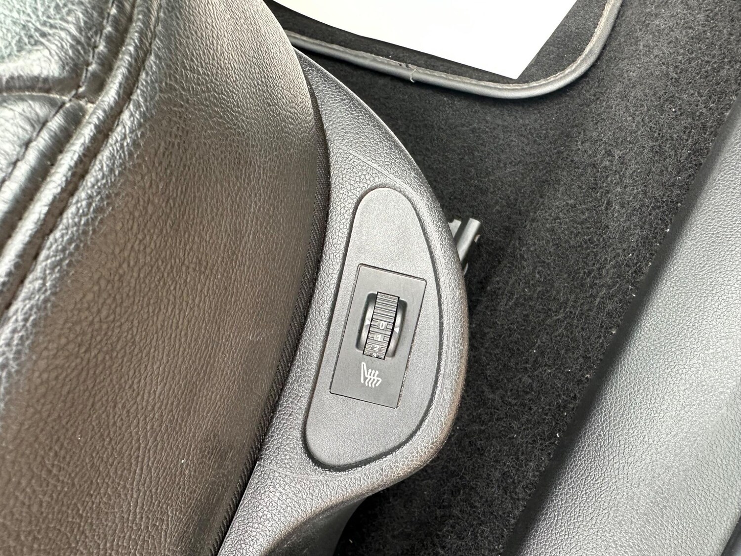 Used Peugeot 308 CC 2012 for sale - 75989827: Photo 20