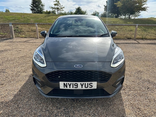 Used Ford Fiesta Van 2019 for sale - 75614090: Photo 2
