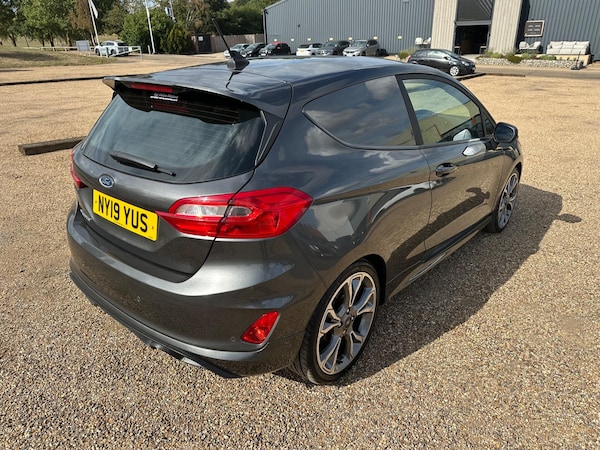 Used Ford Fiesta Van 2019 for sale - 75614090: Photo 8