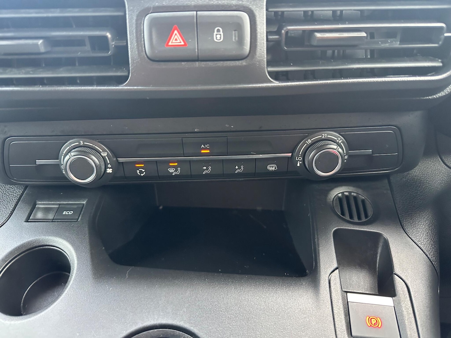 Used Citroen Berlingo 2022 for sale - 76472402: Photo 11