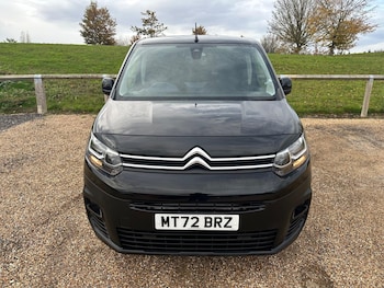 Used Citroen Berlingo 2022 for sale - 76472402: Photo