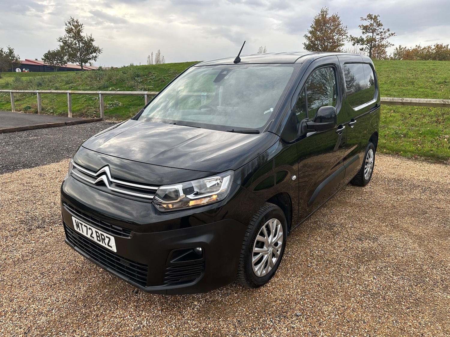 Used Citroen Berlingo 2022 for sale - 76472402: Photo 3