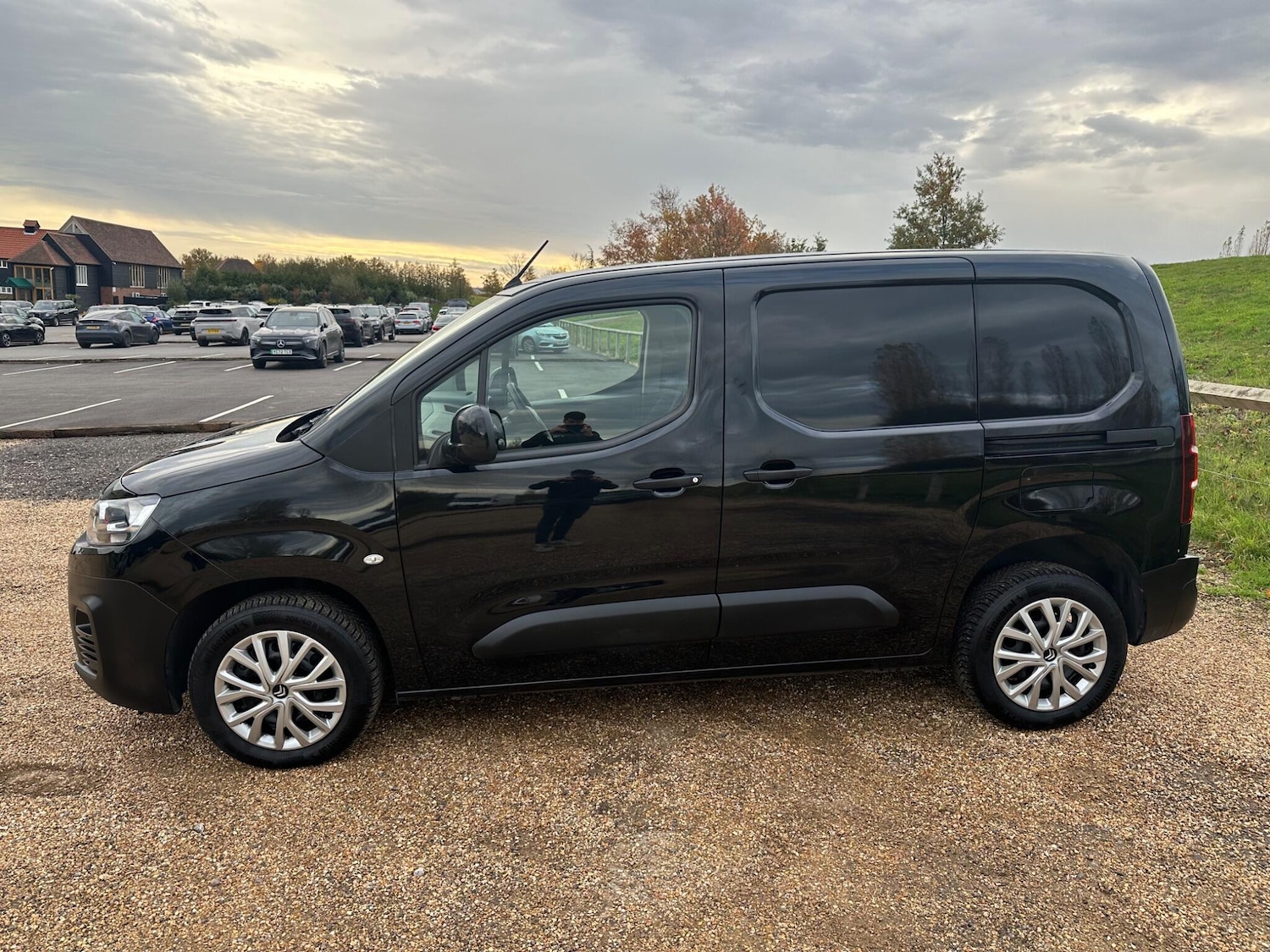 Used Citroen Berlingo 2022 for sale - 76472402: Photo 4