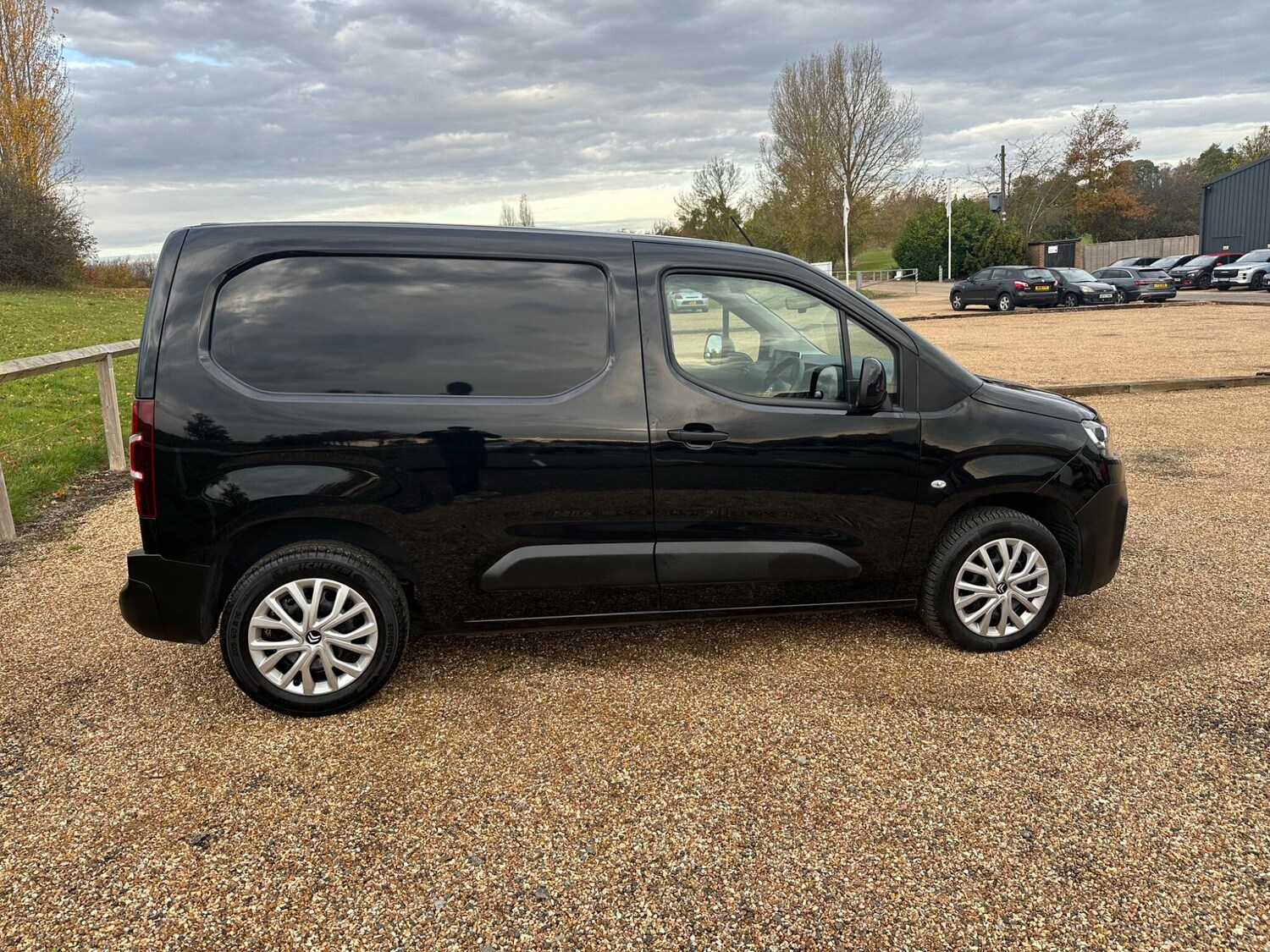 Used Citroen Berlingo 2022 for sale - 76472402: Photo 7