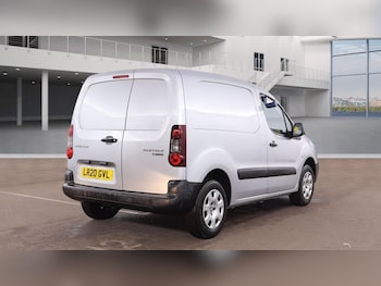 Used Peugeot Partner 2020 for sale - 77645988: Photo