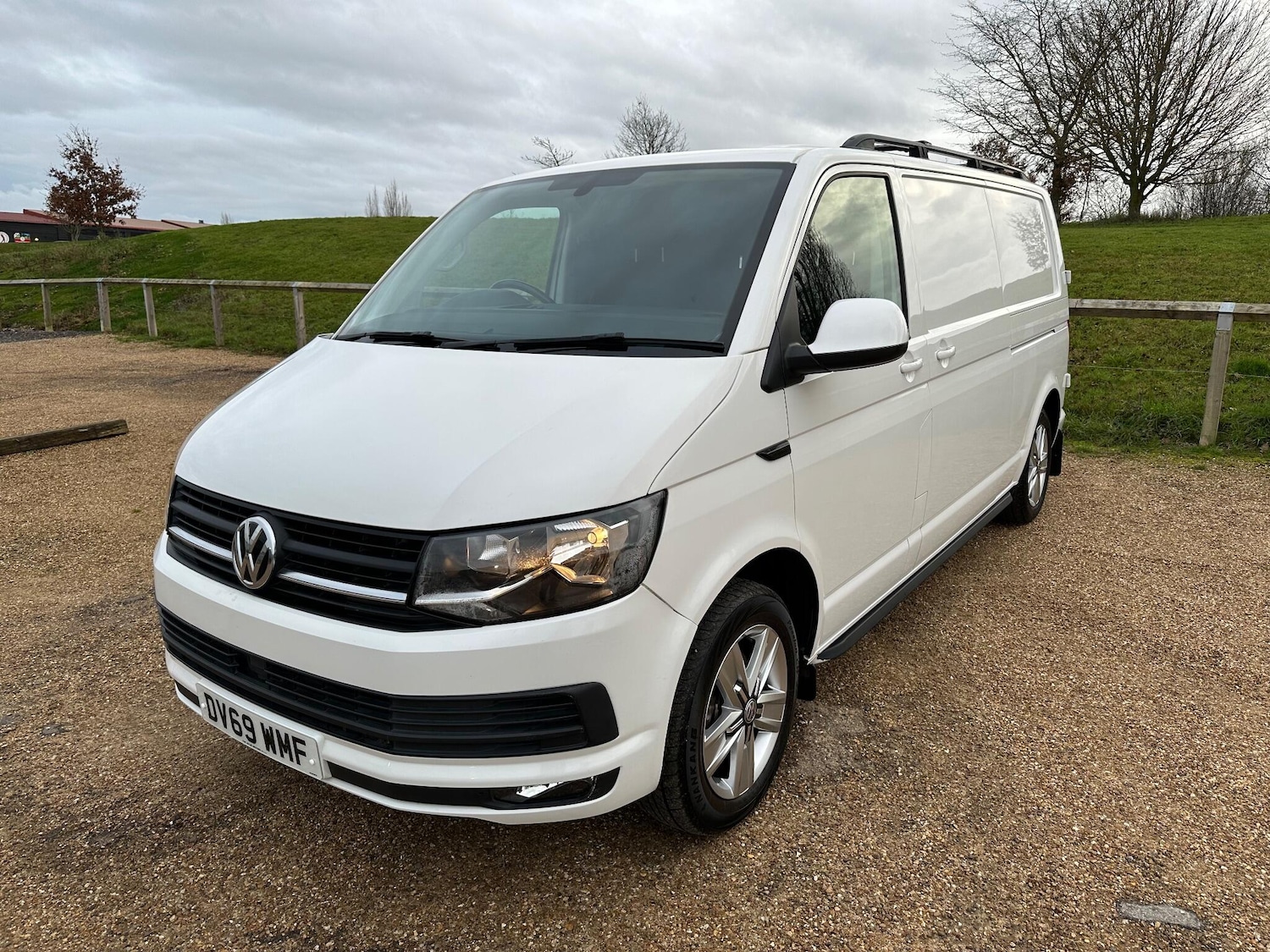 Used Volkswagen Transporter 2019 for sale - 76976255: Photo 3