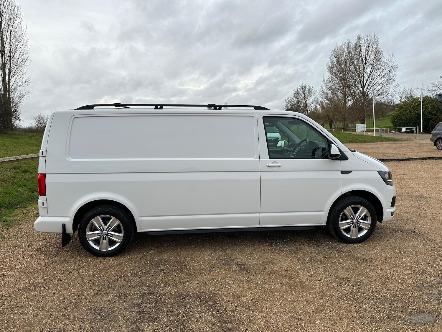 Used Volkswagen Transporter 2019 for sale - 76976255: Photo 7