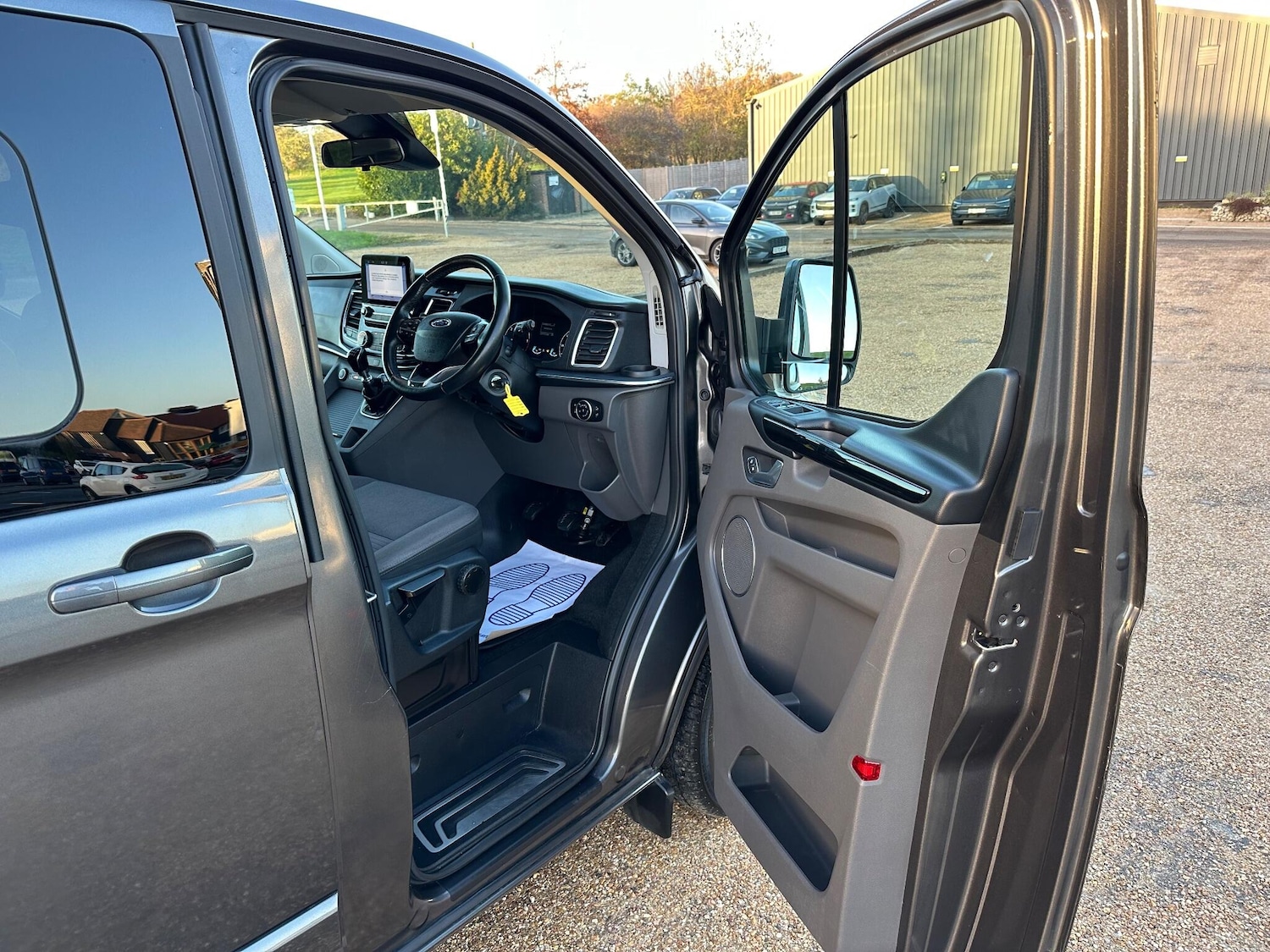 Used Ford Tourneo Custom 2020 for sale - 76573395: Photo 22