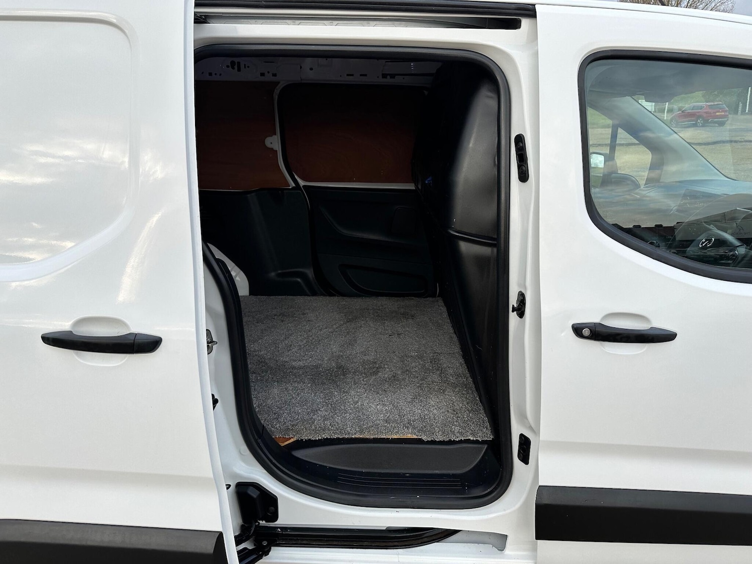 Used Vauxhall Combo 2021 for sale - 76855637: Photo 17