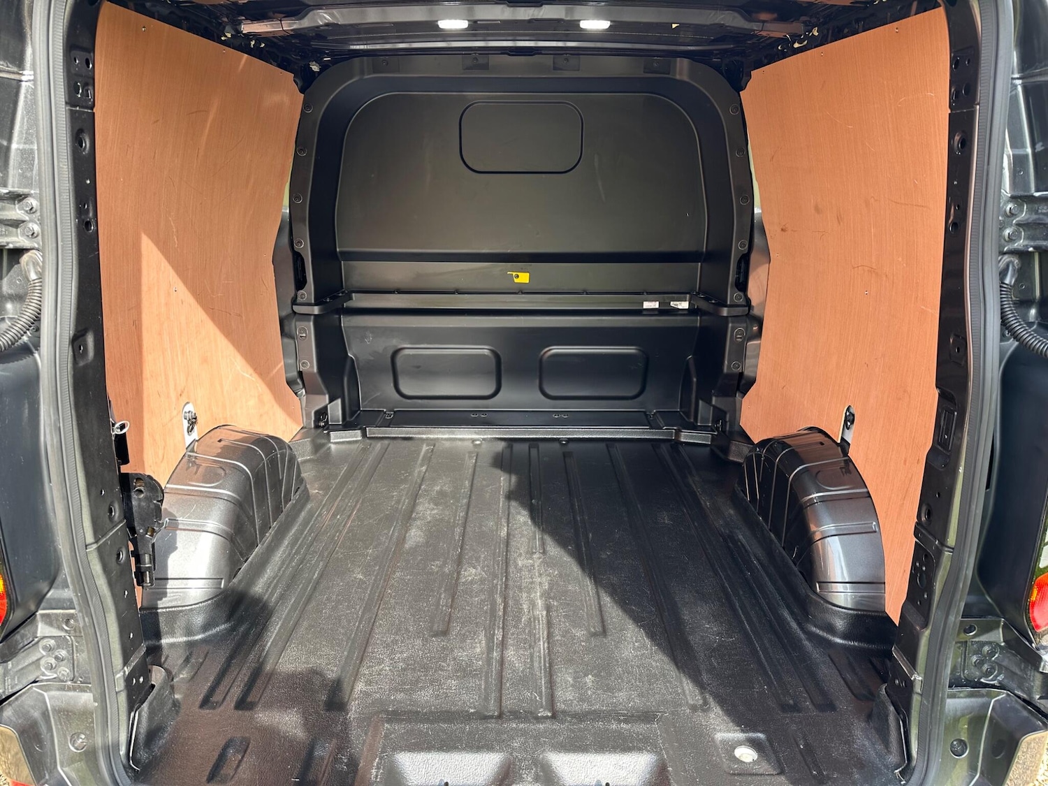 Used Ford Transit Custom 2024 for sale - 77970140: Photo 14