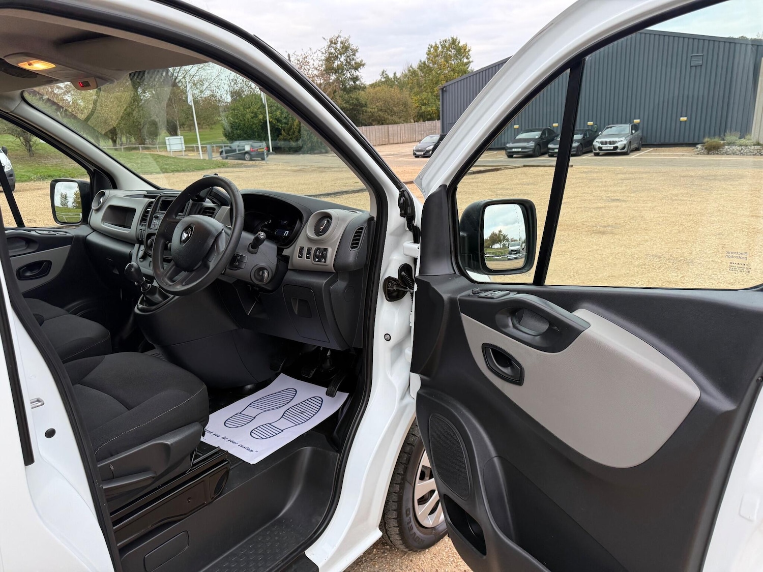 Used Renault Trafic 2016 for sale - 76327044: Photo 11
