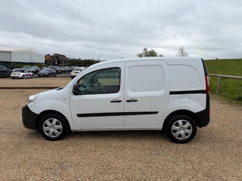 Used Nissan NV250 2021 for sale - 78260337: Photo
