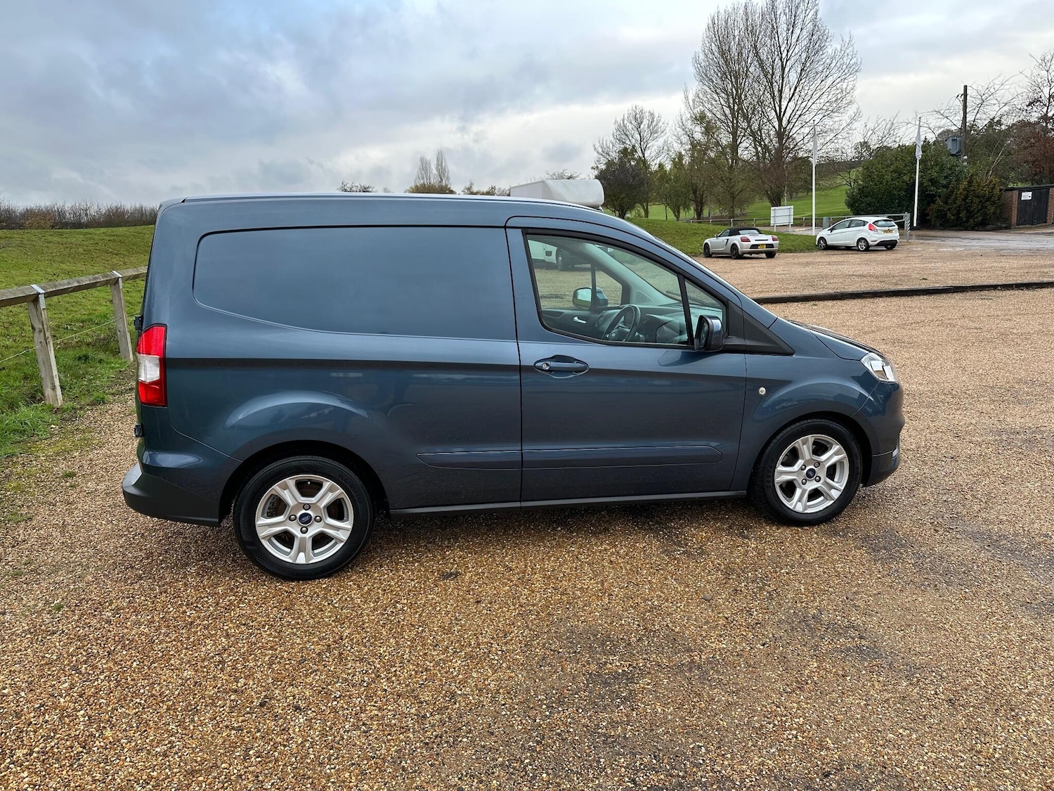 Used Ford Transit Courier for sale - 77753781: Photo 7