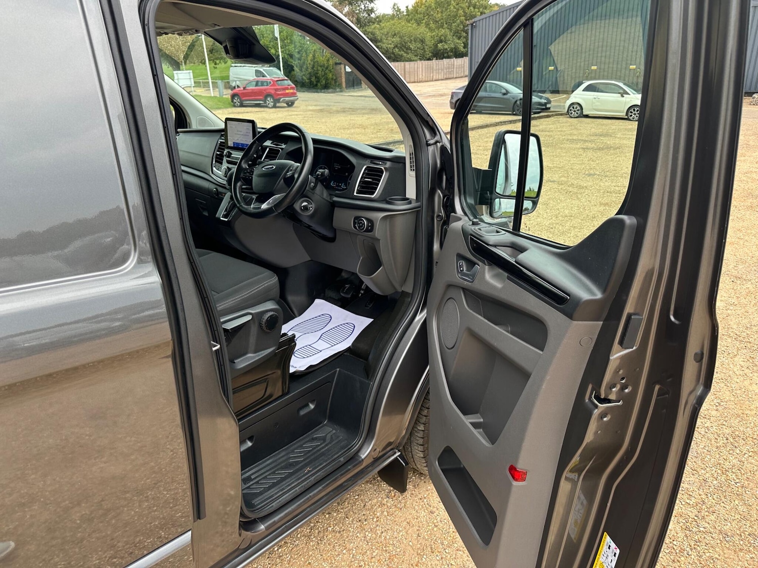 Used Ford Transit Custom 2020 for sale - 76988515: Photo 10