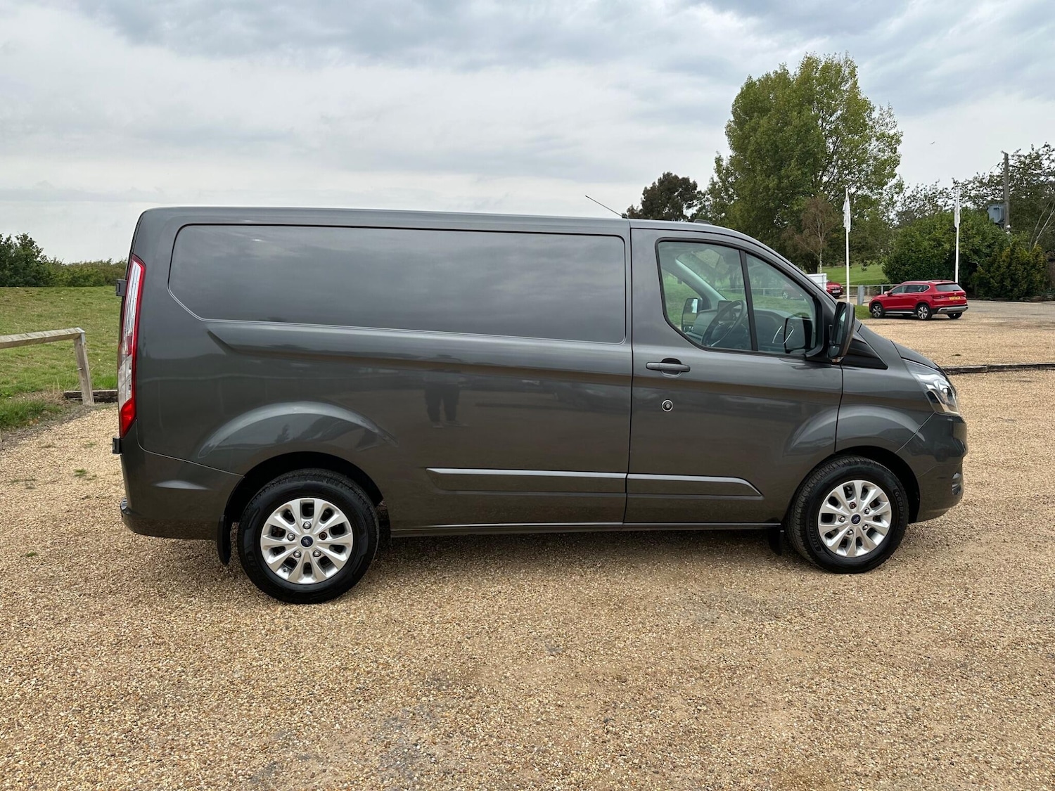 Used Ford Transit Custom 2020 for sale - 76988515: Photo 7