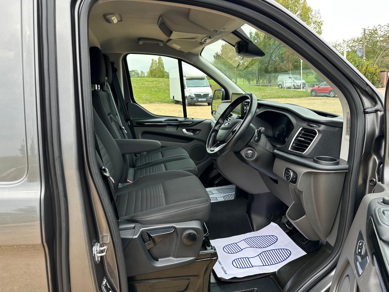 Used Ford Transit Custom 2020 for sale - 76988515: Photo 9