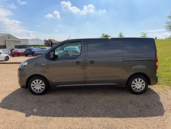 Used Vauxhall Vivaro 2020 for sale - 79651058: Photo