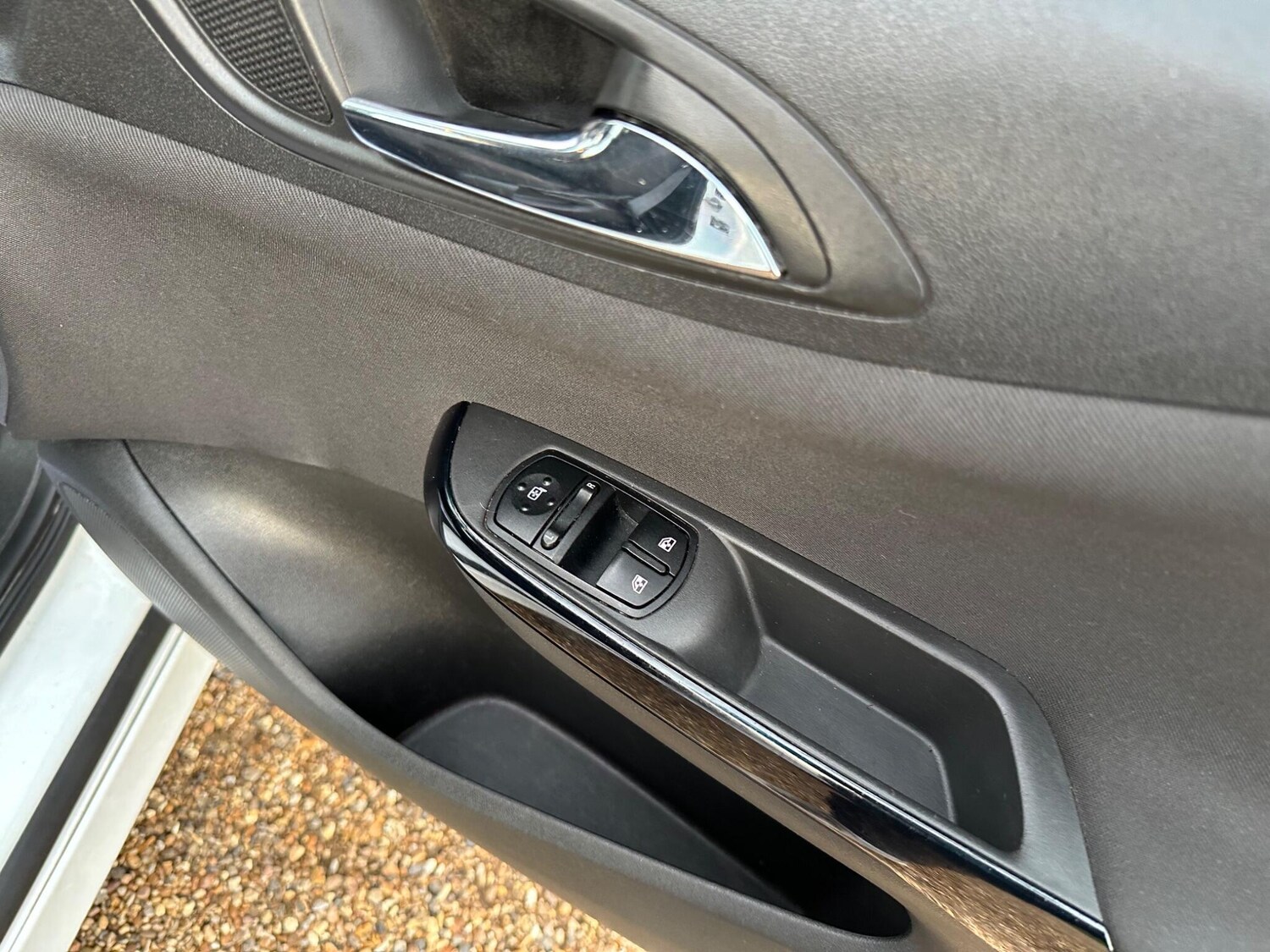 Used Vauxhall Corsa 2016 for sale - 76389098: Photo 14