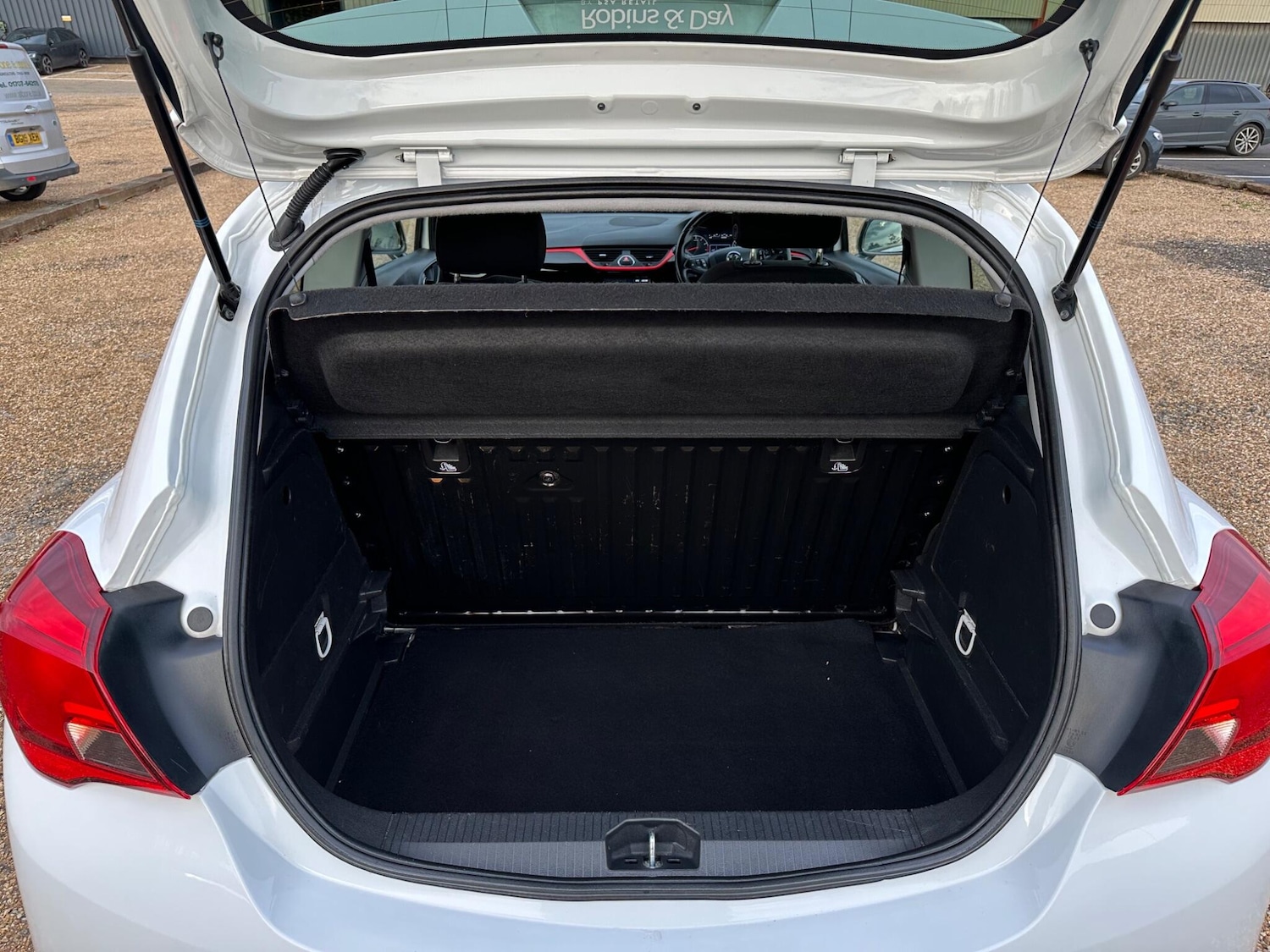 Used Vauxhall Corsa 2016 for sale - 76389098: Photo 19