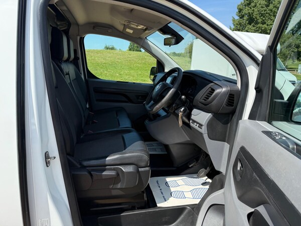 Used Vauxhall Vivaro 2020 for sale - 74611225: Photo 9