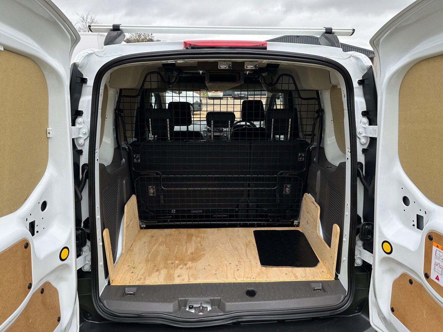 Used Ford Transit Connect 2023 for sale - 77657831: Photo 17