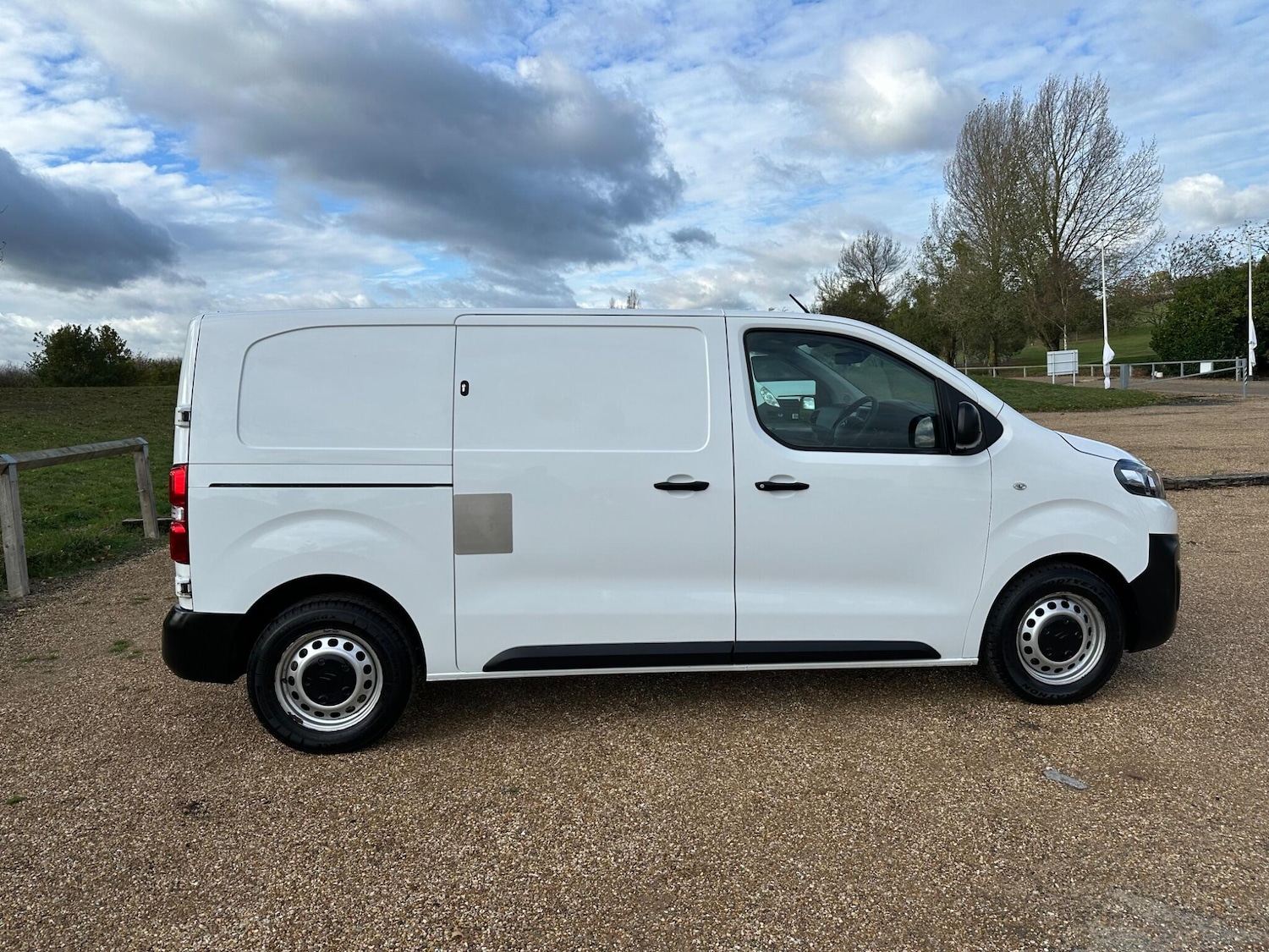 Used Citroen Dispatch 2020 for sale - 76360683: Photo 7